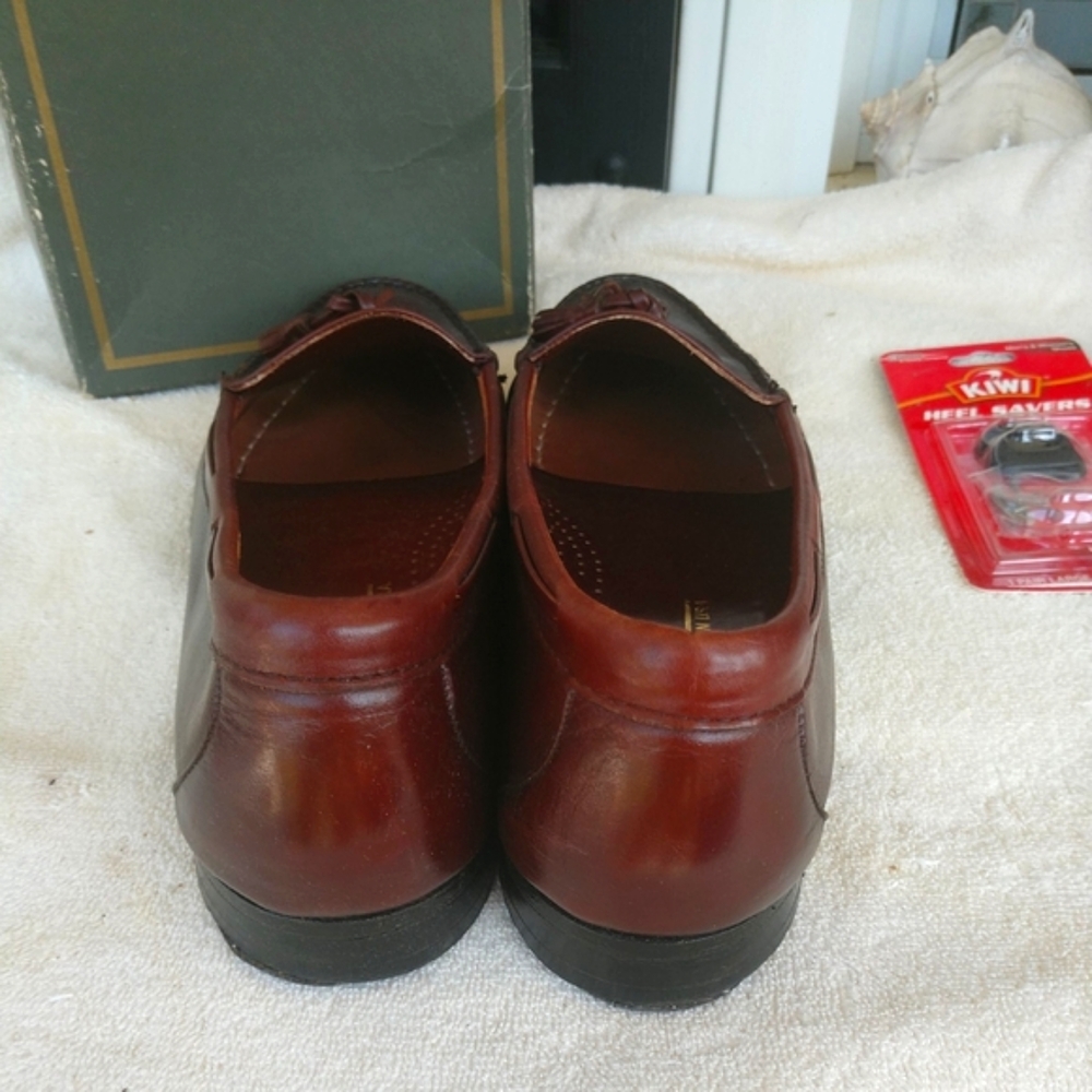 SOLD   BALLY Men's Shoes Loafer's Brown Leather W/ Tassels W/ Original Box - Picture 4 of 12